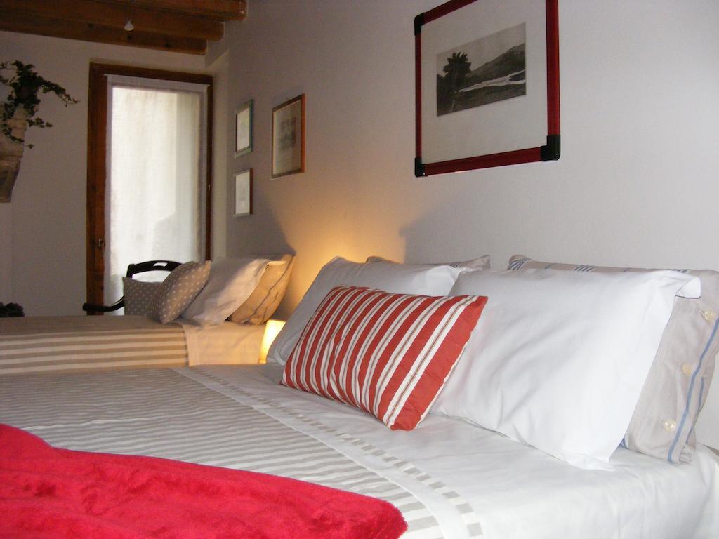 فيرونا B&B Borgo Re Teodorico الغرفة الصورة